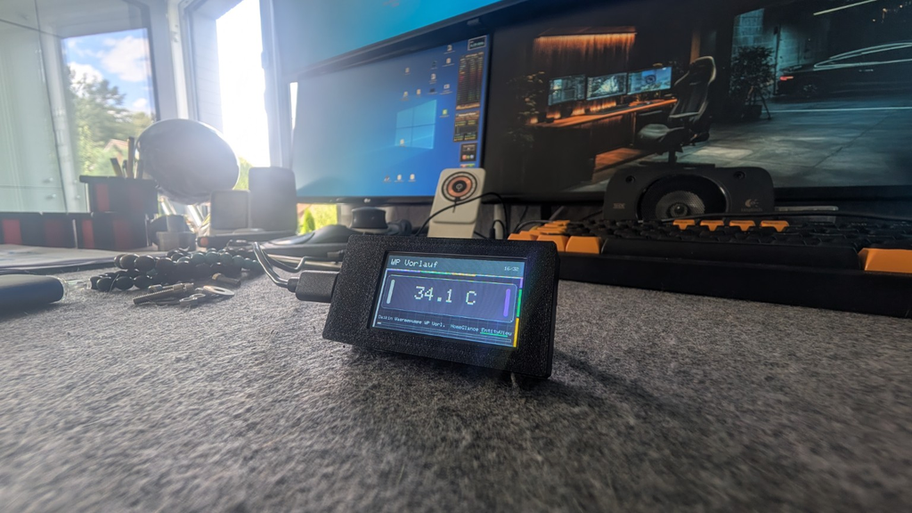 HomeGlance EntityView auf dem Schreibtisch