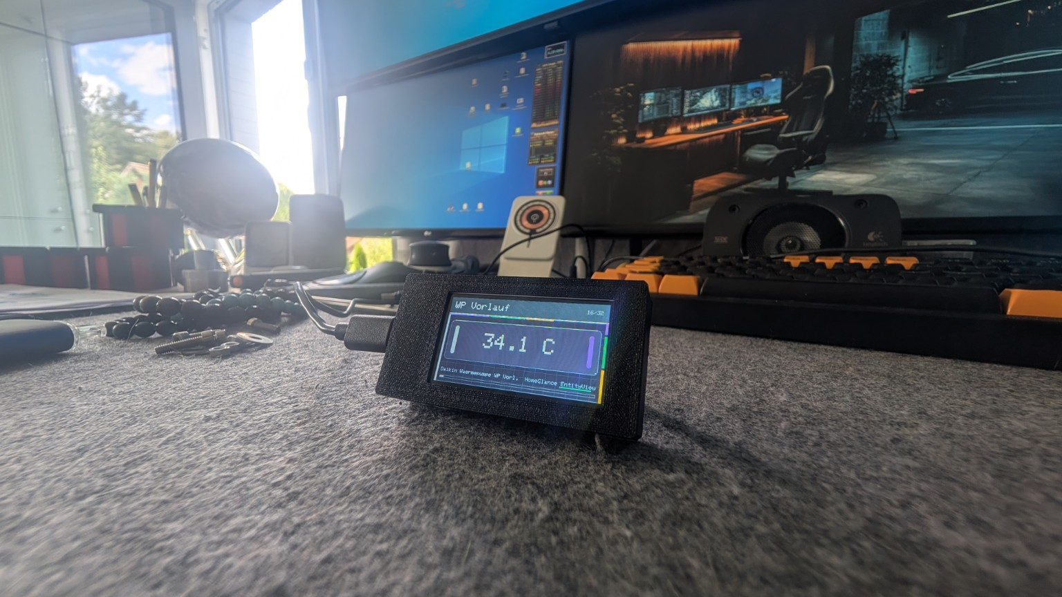 HomeGlance EntityView auf dem Schreibtisch