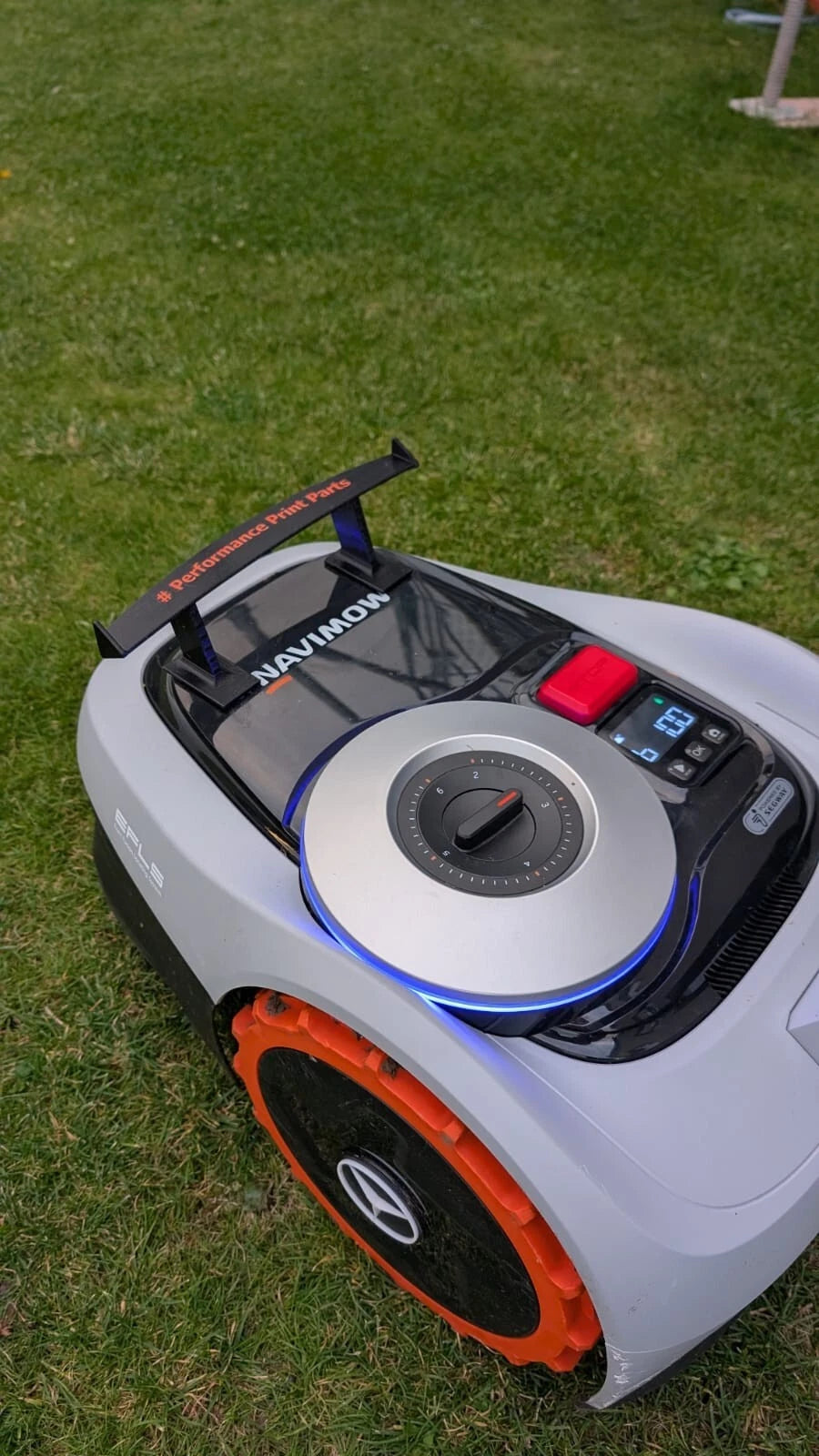 Heckspoiler für Segway Navimow Roboter Rasenmäher - Bild 6