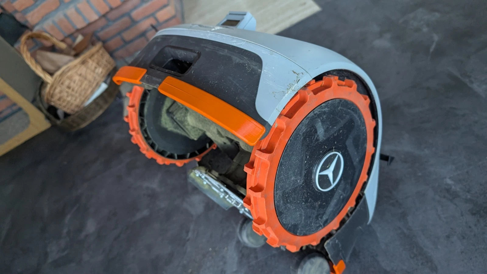 Kantenschutz für Segway Navimow Roboter Rasenmäher Stoßstange - Bild 5