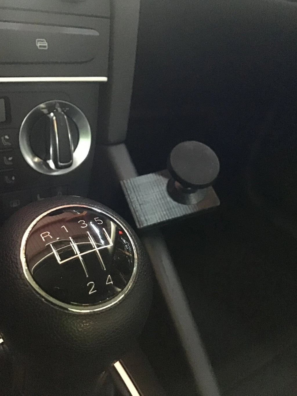 Handy Halterung Magnet Smartphone Halter für Audi A3 & A4 uvm. Universal - Bild 6