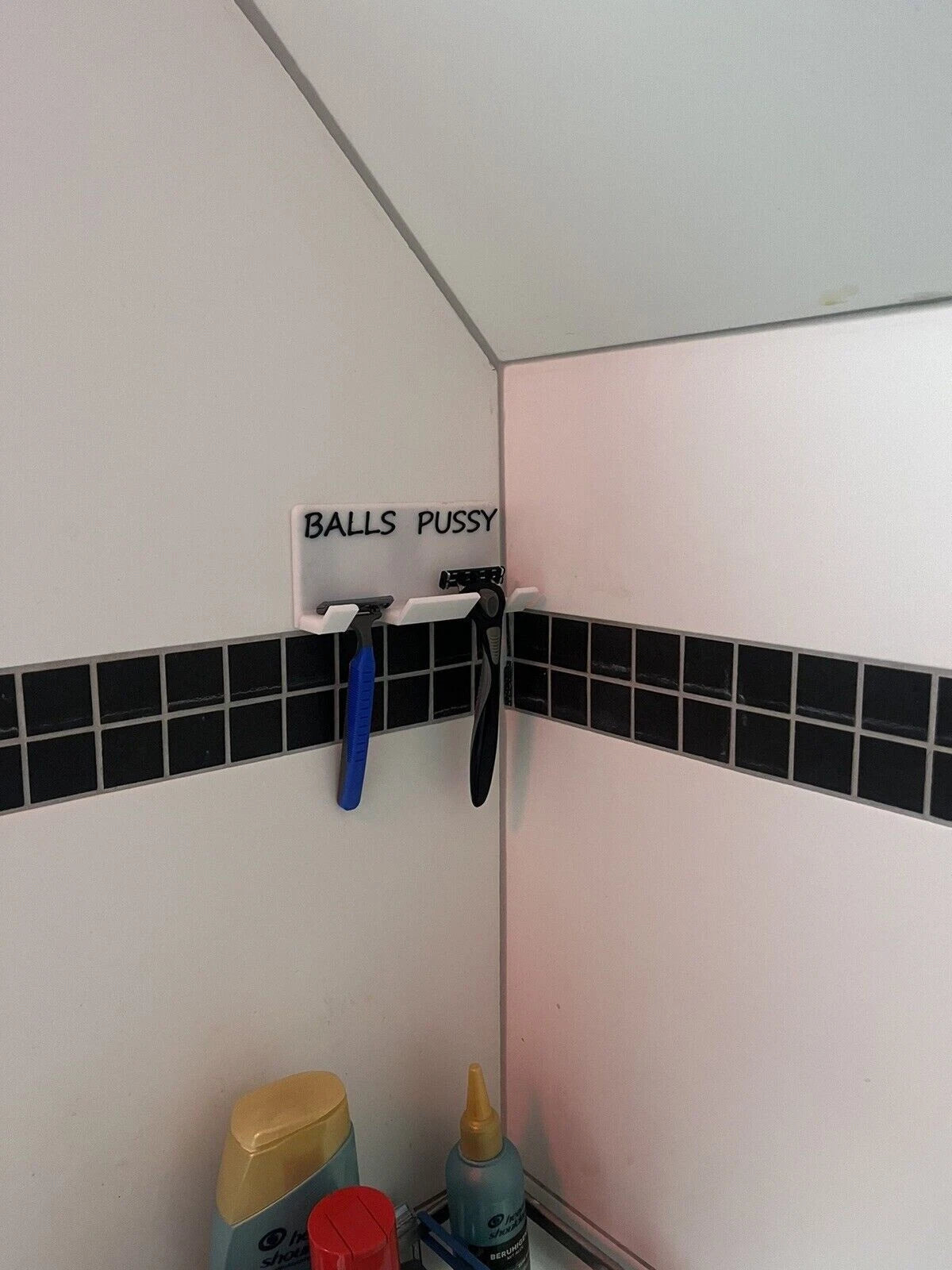 Rasierer Halter Balls & Pussy Nassrasierer für die Dusche Halter