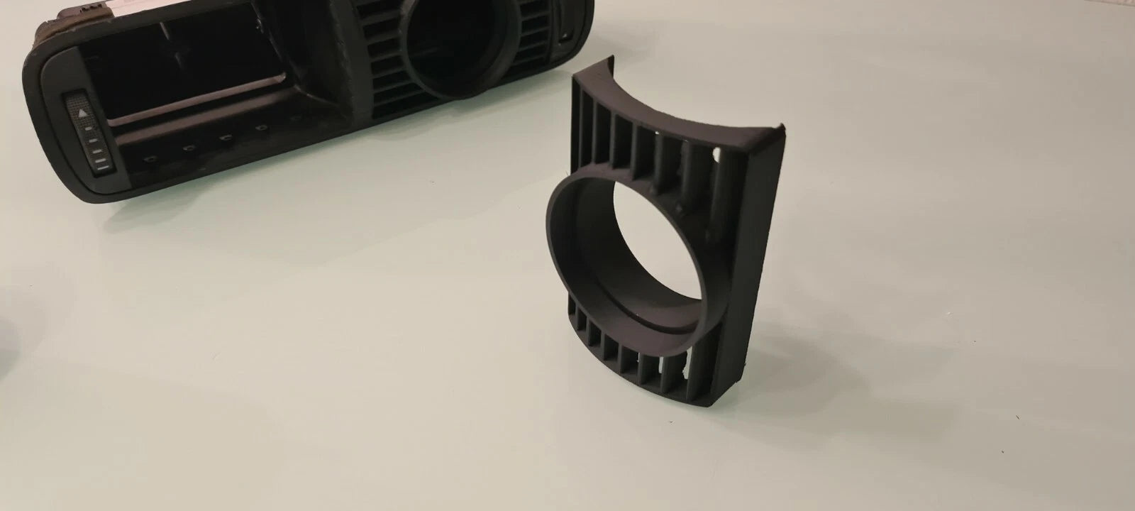 Halter für Ladedruckanzeige Audi A3 S3 8l Instrumentenhalter Lüftung S3 A3 2002 - Bild 2