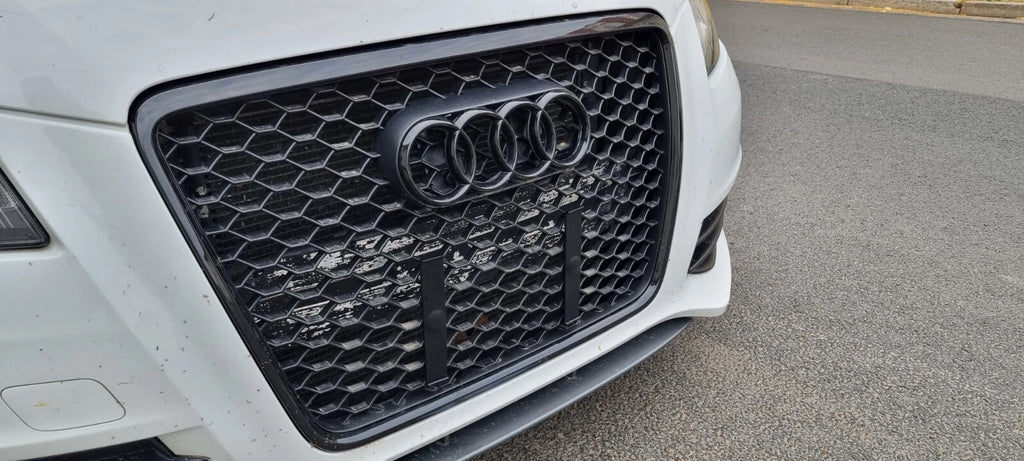Kennzeichenhalter für Audi RS Grill für US Kennzeichen - Bild 6