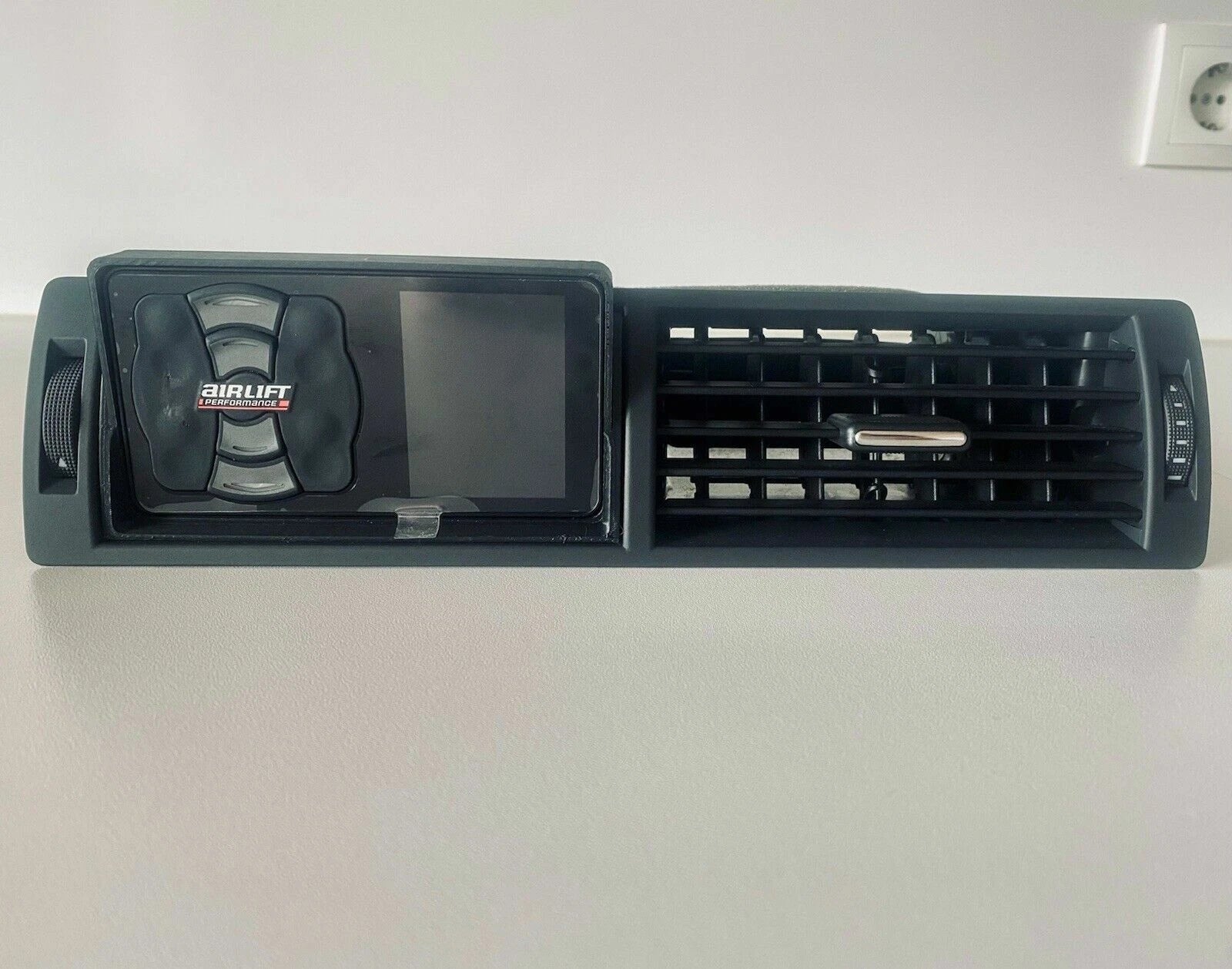 Case / Hülle für eine Air Lift 3P / 3H Fernbedienung Airlift Audi A4 S4 RS B6 B7 - Bild 1