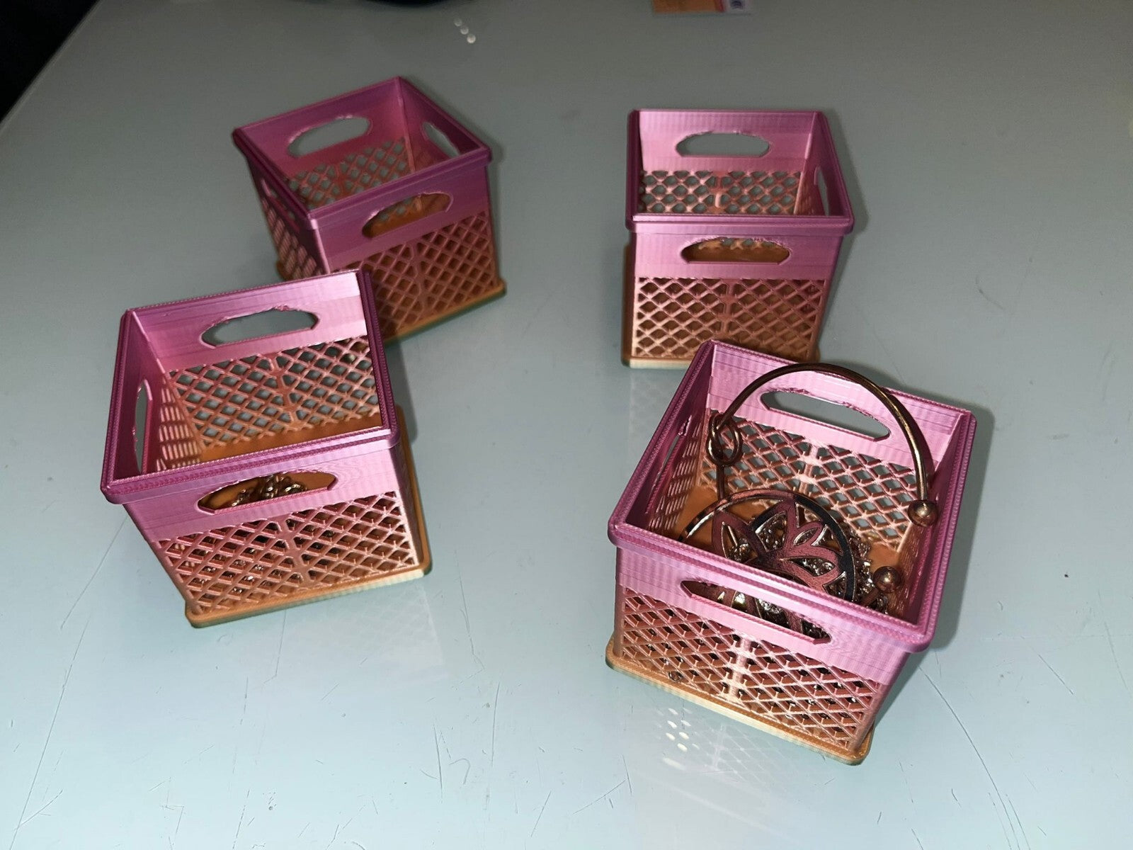 Aufbewahrungs Box für Schmuck Ringe Ohrringe Ketten Nippes und Gedöns