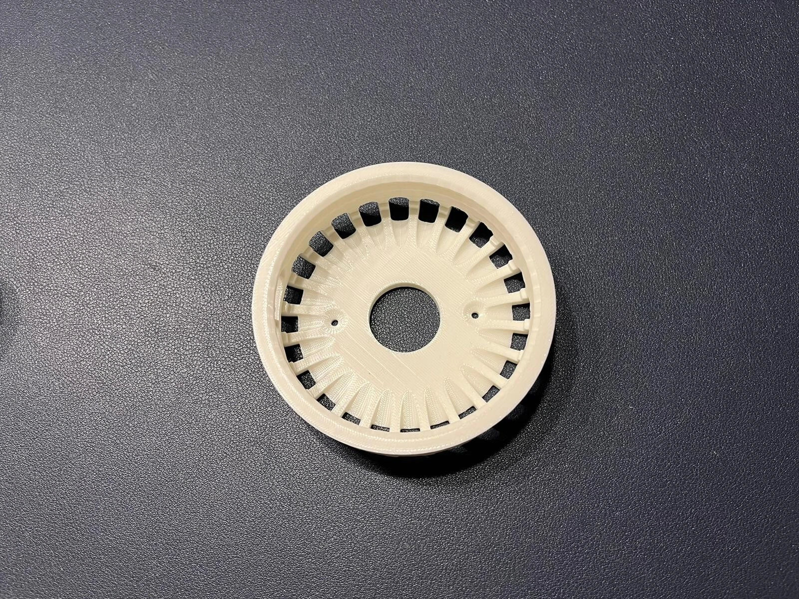 Halterung für Amazon Echo Dot für die Decke oder Wand im Rauchmelder Style Hülle - Bild 5
