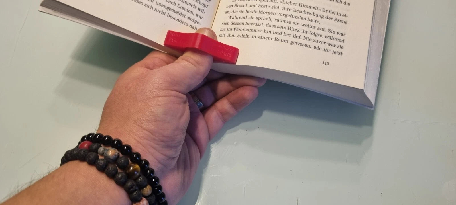Seitenhalter und Lesehilfe zum Umblättern - Bild 5