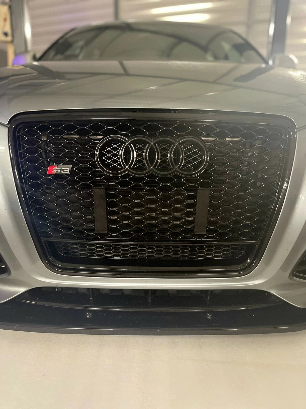 Kennzeichenhalter für Audi RS Wabengrill / Zubehör Sonderanfertigung Absprache - Bild 4
