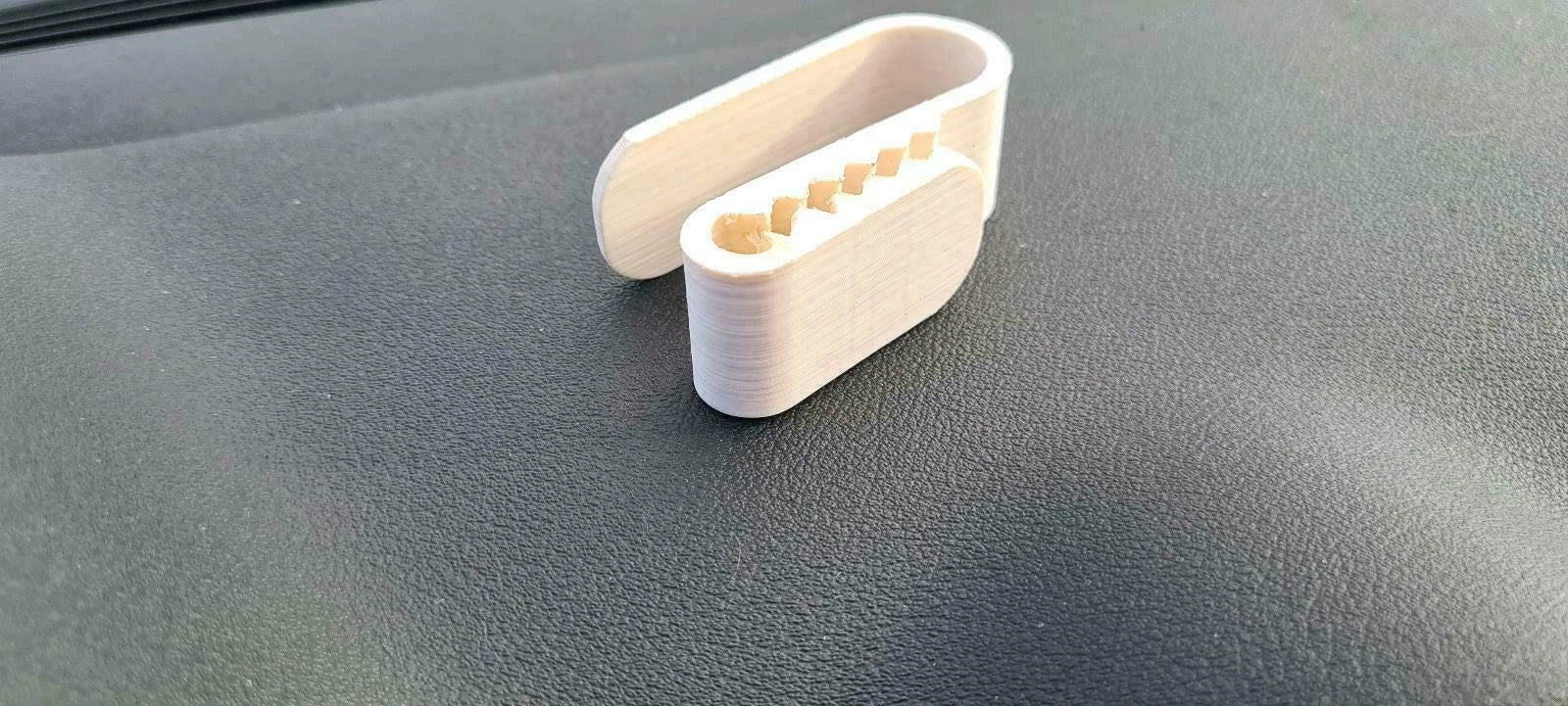 Sonnenbrillen Clip Halter fürs Auto - Bild 7