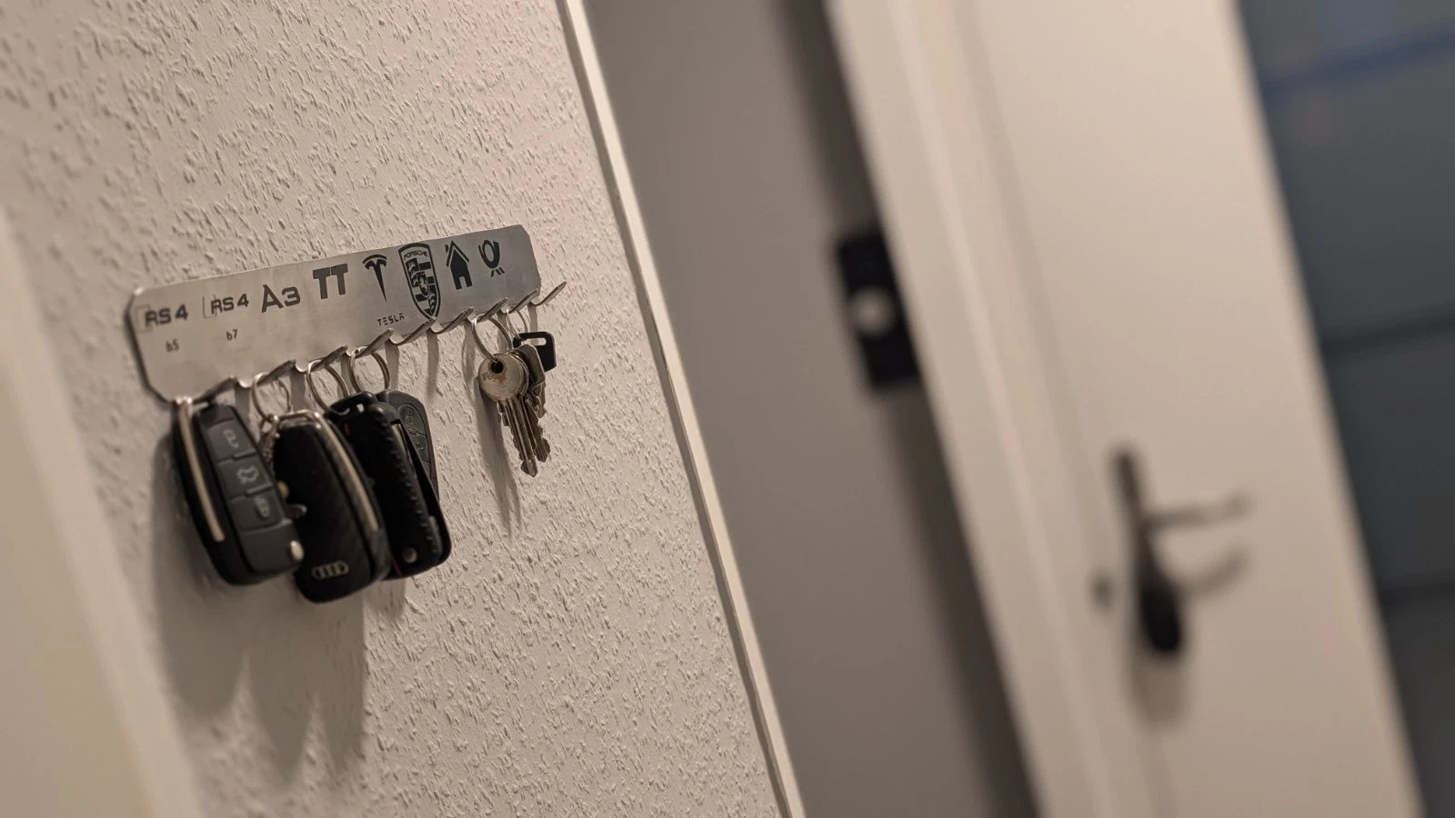 Schlusselbrett Schlusselhaken Mit Logos Wunschlogo Autoschlüssel Aufhänger - Bild 4